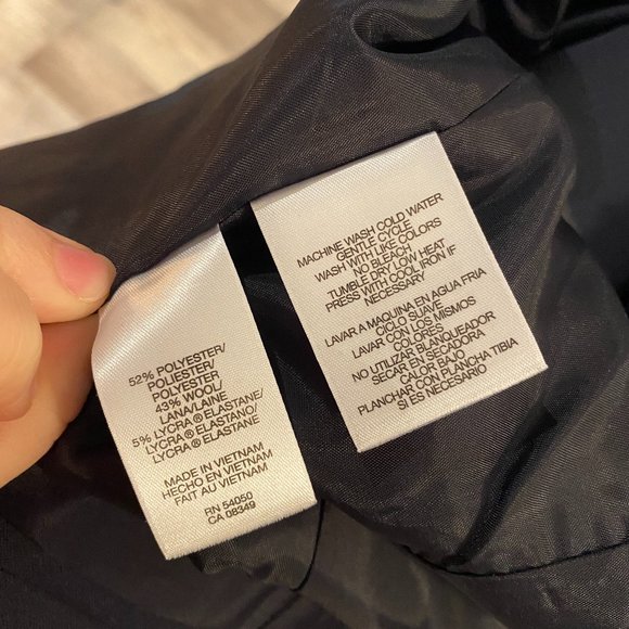 Jones New York Suit Jacket Platinum - Picture 4 of 4